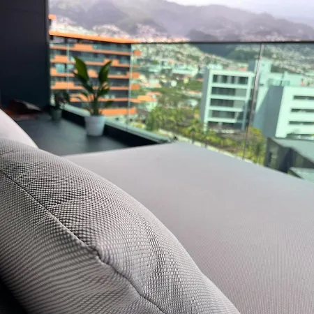 Panorama Calling - Design Apartment, Unique And Individual With Amazing Views Funchal (Madeira)